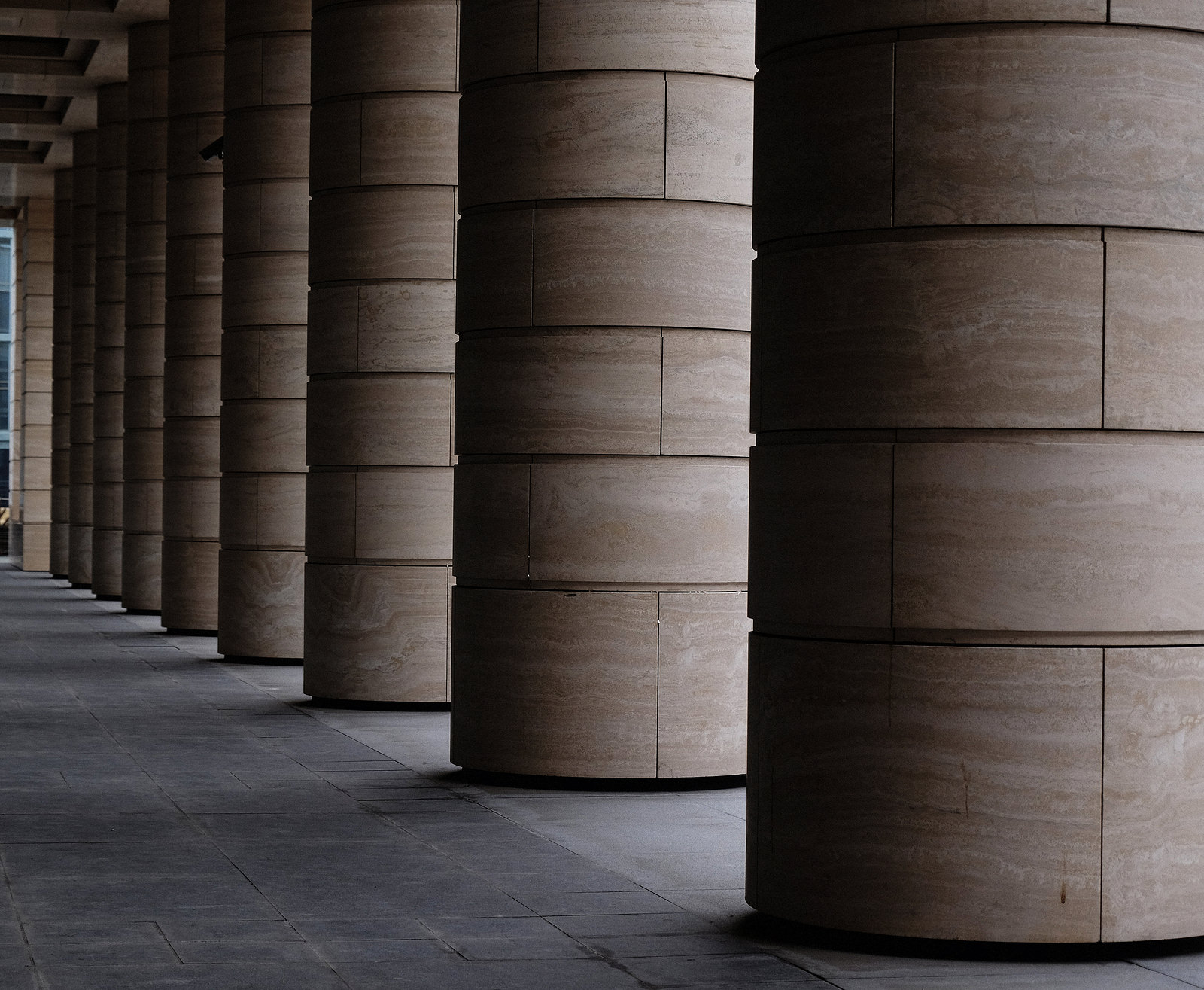 architectural concrete pillars